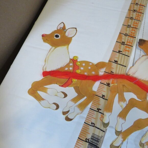 Santa & Reindeer with vintage yarn stapled to sleigh 1980s with sweet eyes - Picture 7 of 11